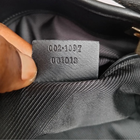 Authentic Gucci Black GG Canvas/Leather Shopper Tote - Picture 5 of 8